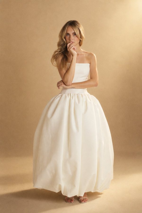 Calypso A-line wedding dress by YolanCris, New Collection, Lyon