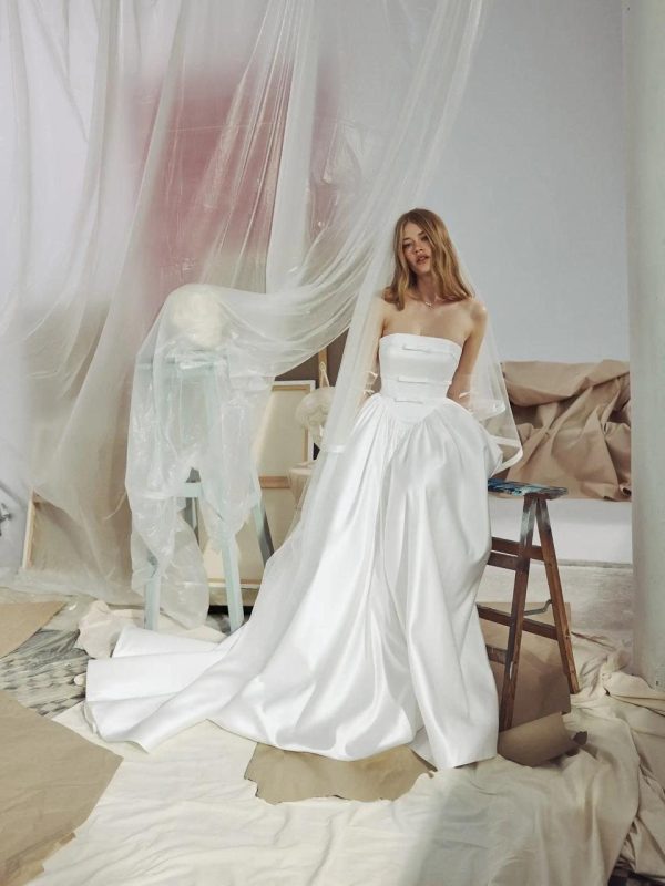 Faurelle princess wedding dress by Ricca Sposa with a full Dupioni silk skirt